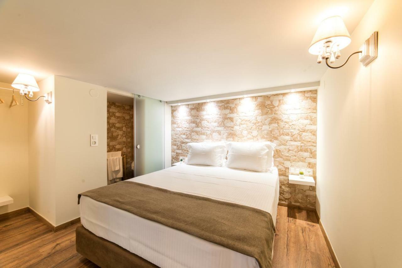 Oinoelia Luxury Suites & Residence Potos Exteriör bild