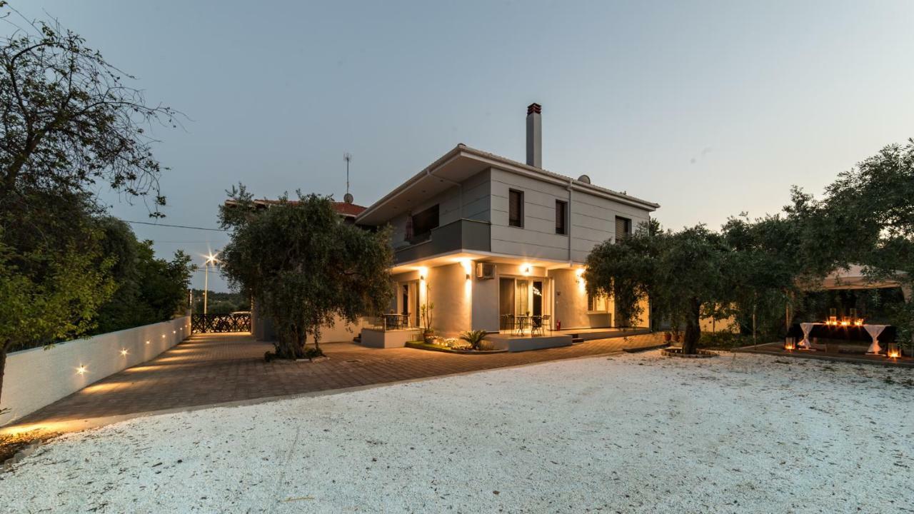 Oinoelia Luxury Suites & Residence Potos Exteriör bild